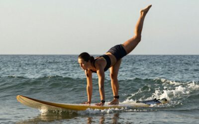 Surf-Yoga: Die besten Posen für Balance, Beweglichkeit und Core